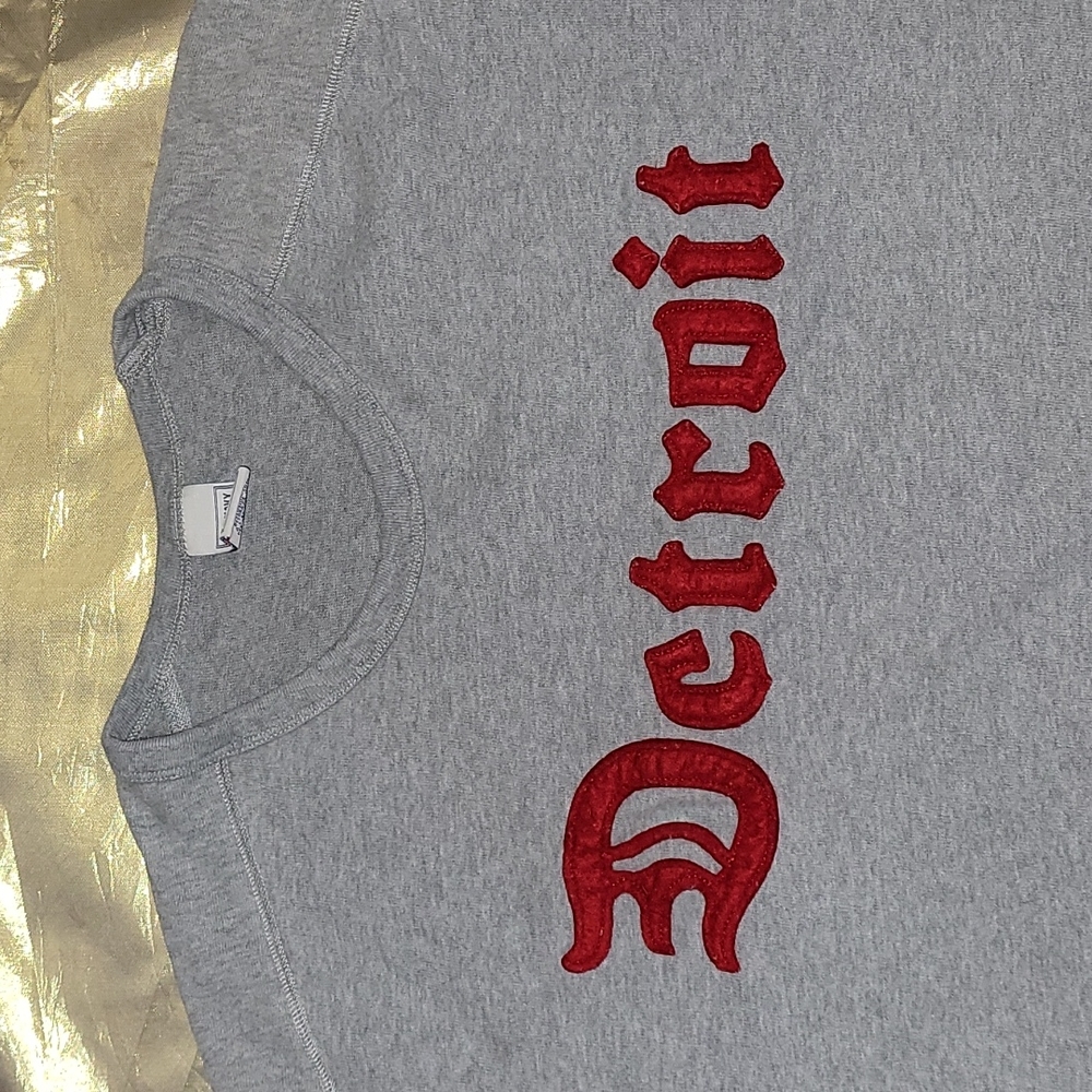 Old Navy Men's Crewneck Sweatshirt Gray "DETROIT" Size XL - Picture 3 of 5